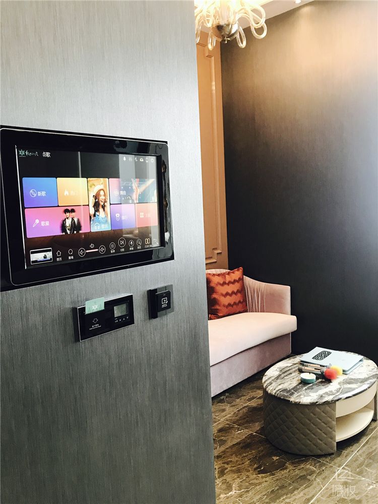 酒店翻新貼木紋膜