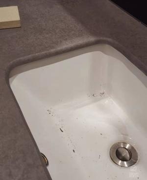 使用木紋裝飾貼膜給衛(wèi)生間貼膜改色你需要了解這些知識(shí)點(diǎn)