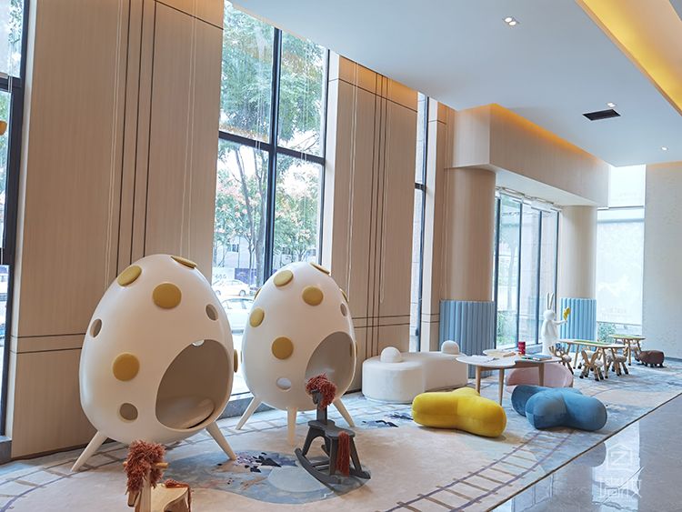 高端售樓部木紋膜貼膜實(shí)景案例-PVC裝飾貼膜