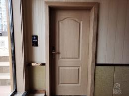 酒店翻新木紋膜裝飾貼膜翻新現(xiàn)場實(shí)拍-pvc裝飾貼膜