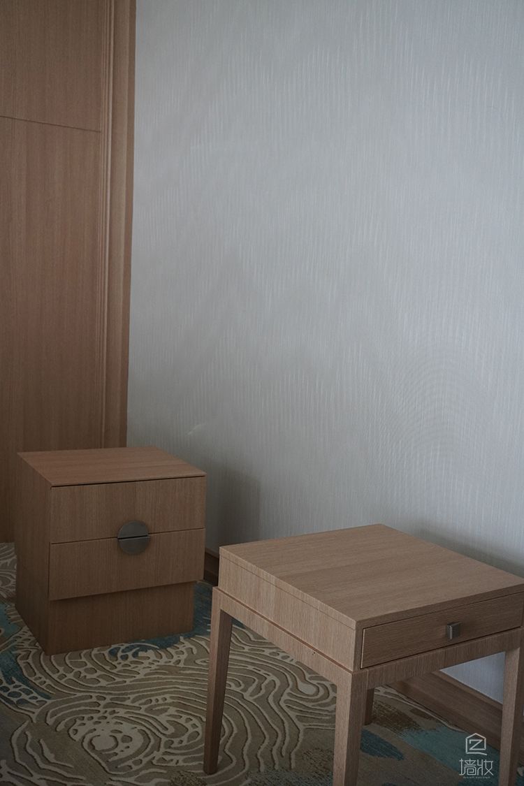 LX(Lg）裝飾膜大型酒店翻新改色家具翻新門翻新廣安思源酒店