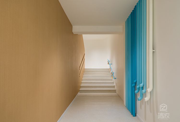 麓湖-云朵幼兒園LX裝飾膜木紋膜裝修案例分享